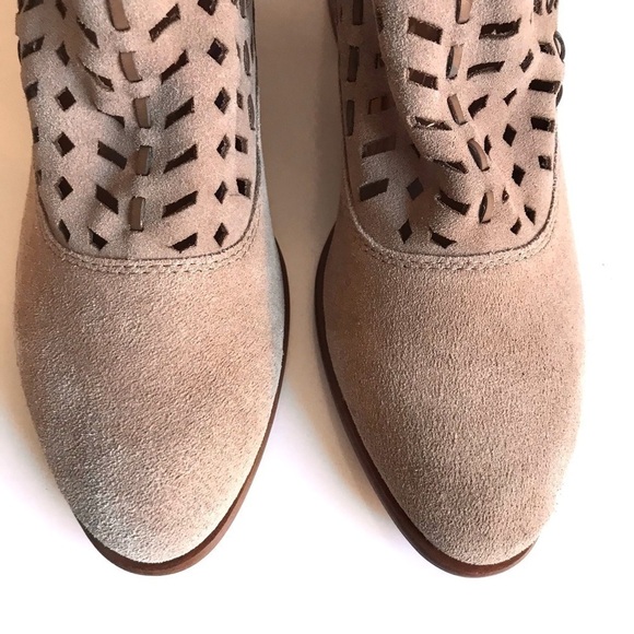 FRANCO SARTO RORY Tan Suede laser cut ankle boots Size 7 booties - Picture 8 of 15